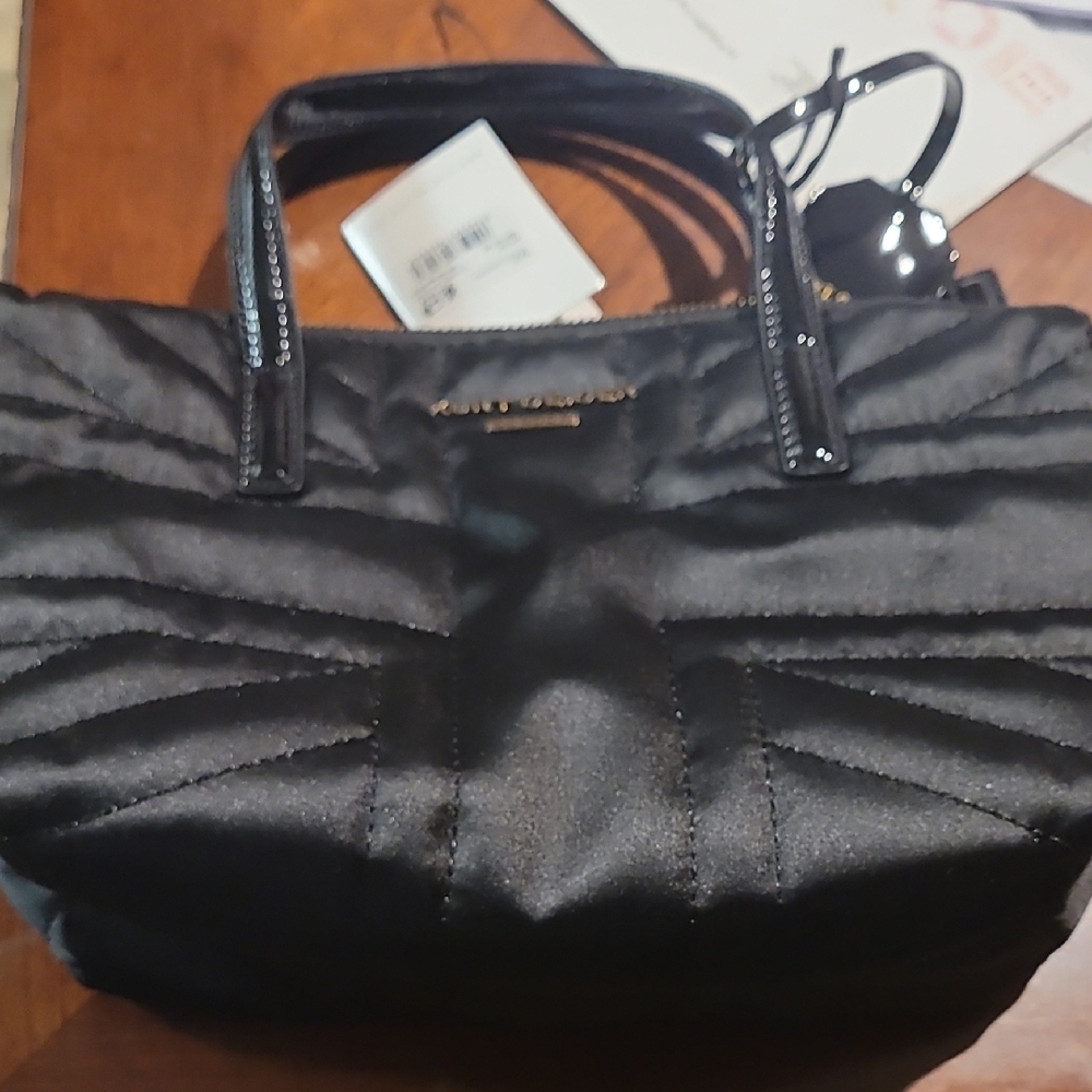 Kurt Geiger crossbody